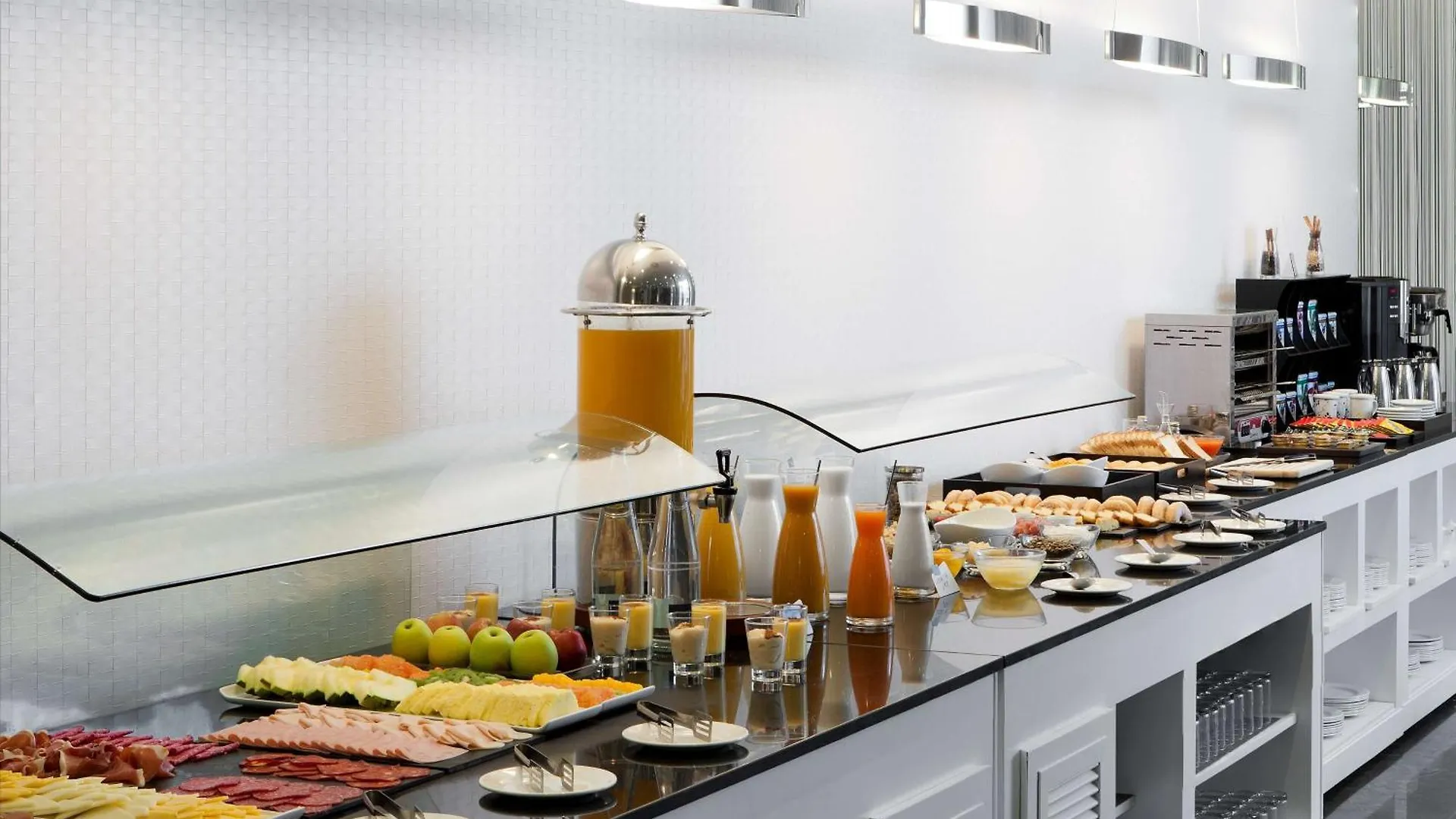 Nh Barcelona Diagonal Center Hotel