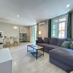 Apartment Urban Town Suites IV, Barcelona