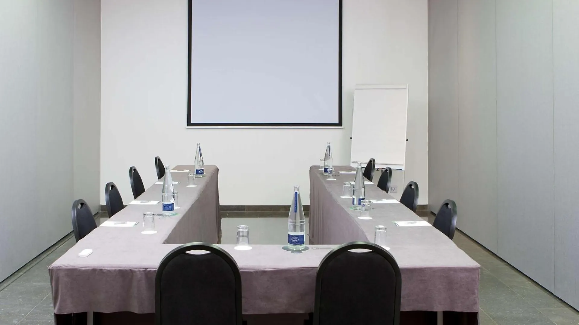 Nh Barcelona Diagonal Center Hotell