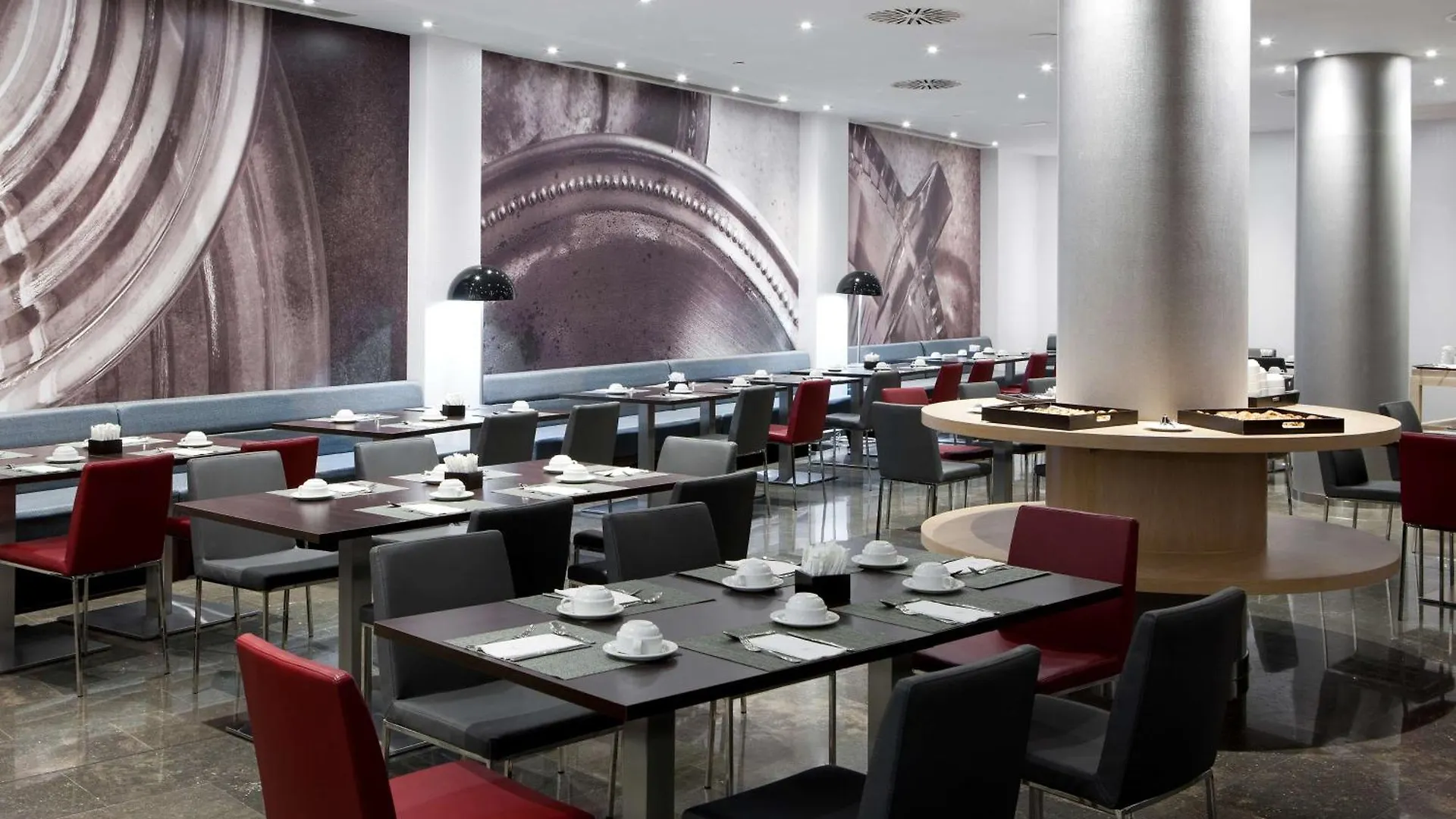 Nh Barcelona Diagonal Center Hotell